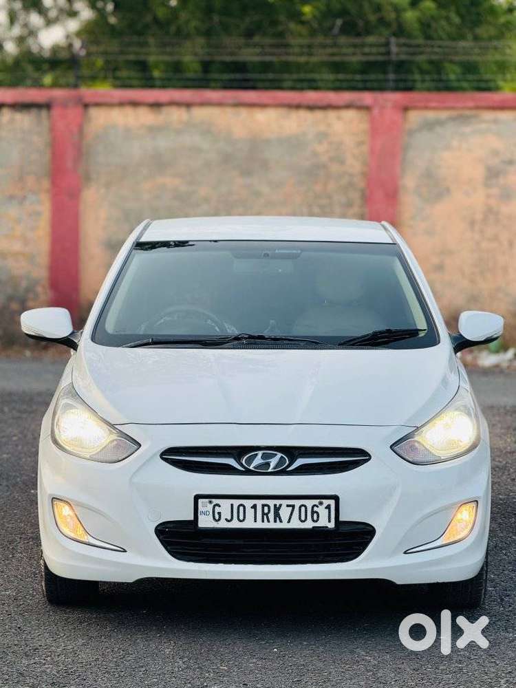 Hyundai Verna, 2015, Diesel