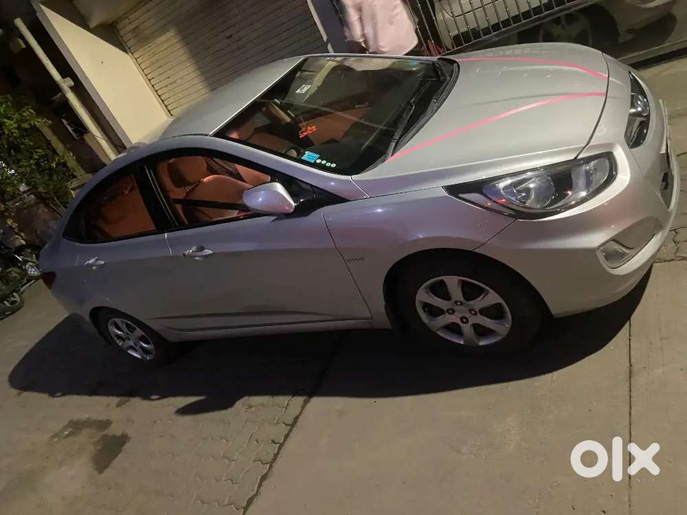 Hyundai Verna 2012 Petrol 19000 Km Driven