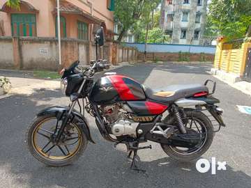 Bajaj v15 2016 deals model