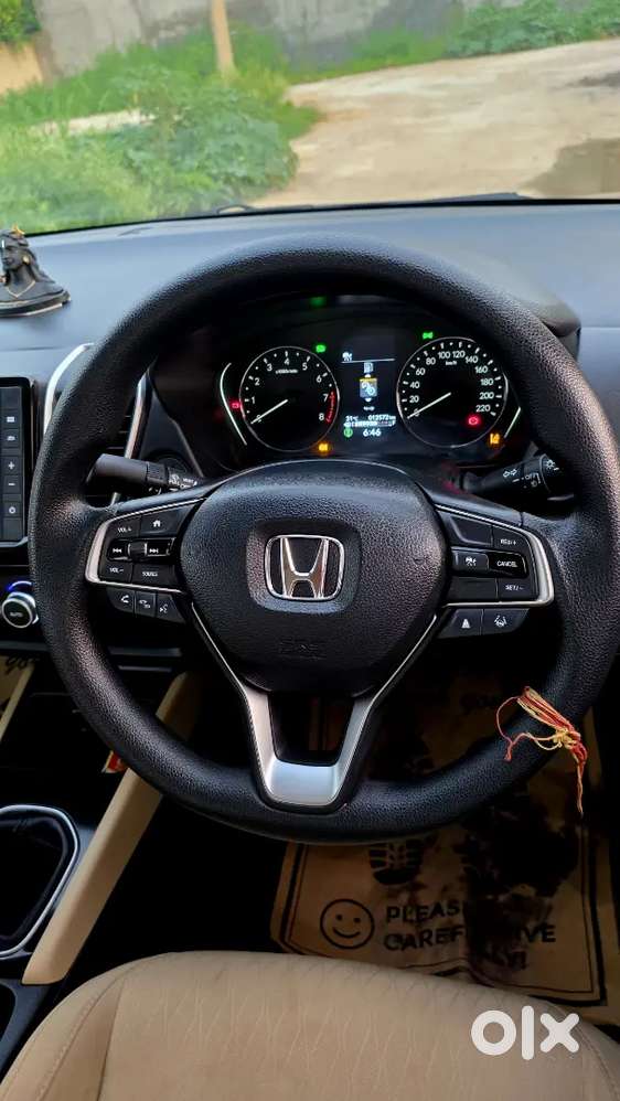 Honda City 1.5 Vx Petrol 2025