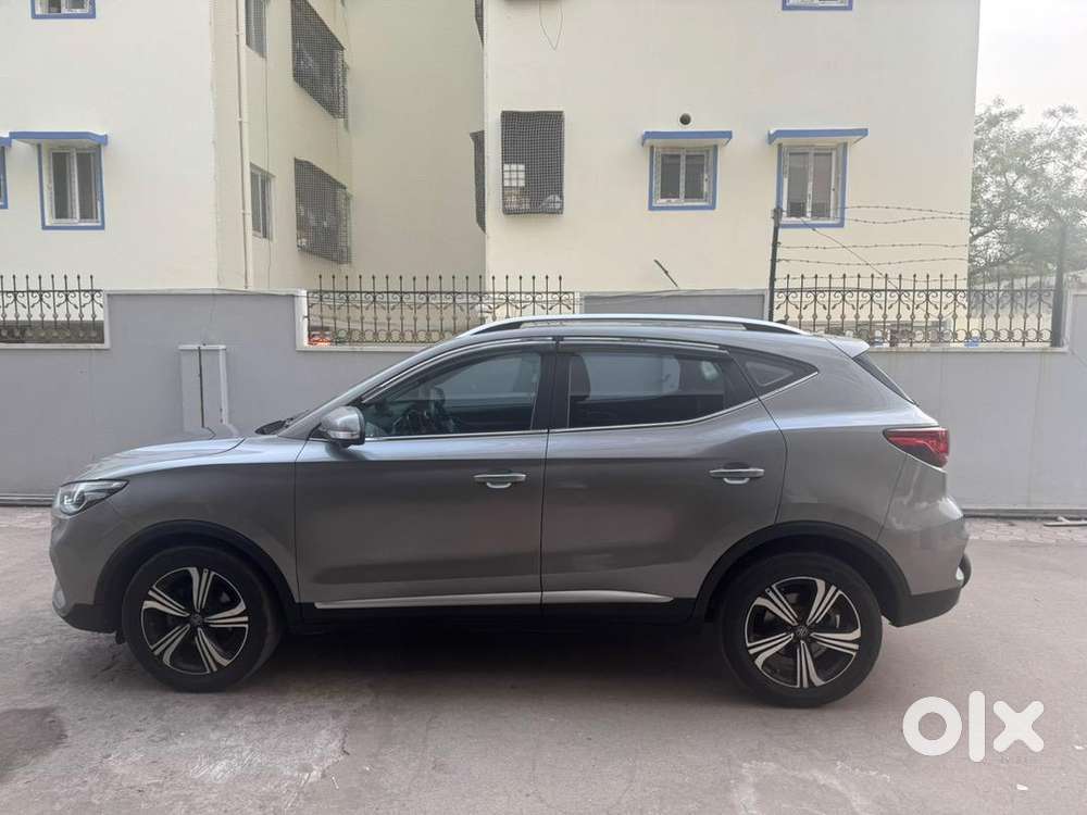 Mg Petrol Car 2023