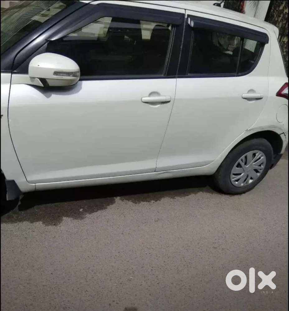 Swift Vxi Amt 2015 Petrol