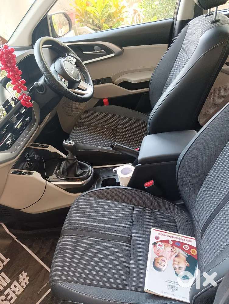 Kia Carens 2023 Petrol Good Condition