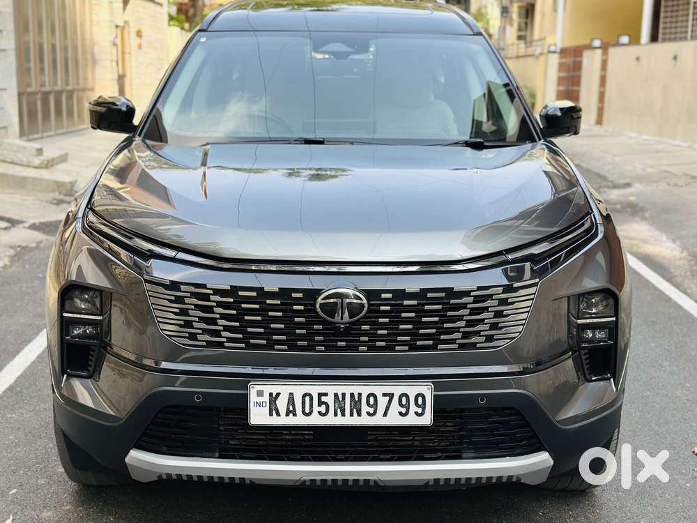 Tata Safari Accomplished X Plus 6 Str Dark Edition At, 2025, Diesel
