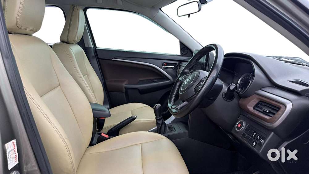 Maruti Suzuki Brezza 1.5 Zxi Smart Hybrid, 2022, Petrol