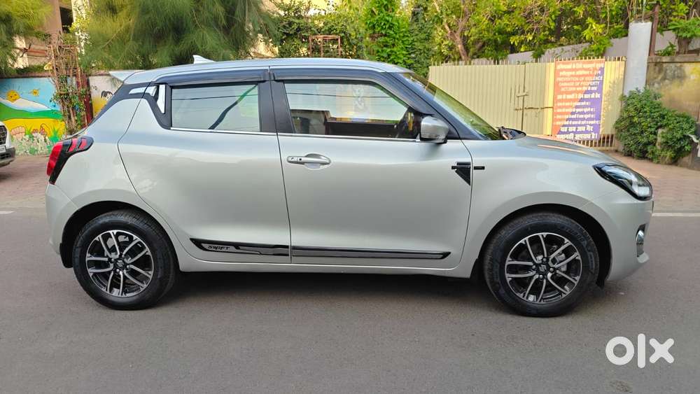 Maruti Suzuki Swift Zxi Plus Dual Tone, 2022, Petrol