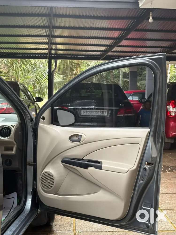 Toyota Etios Liva 2014