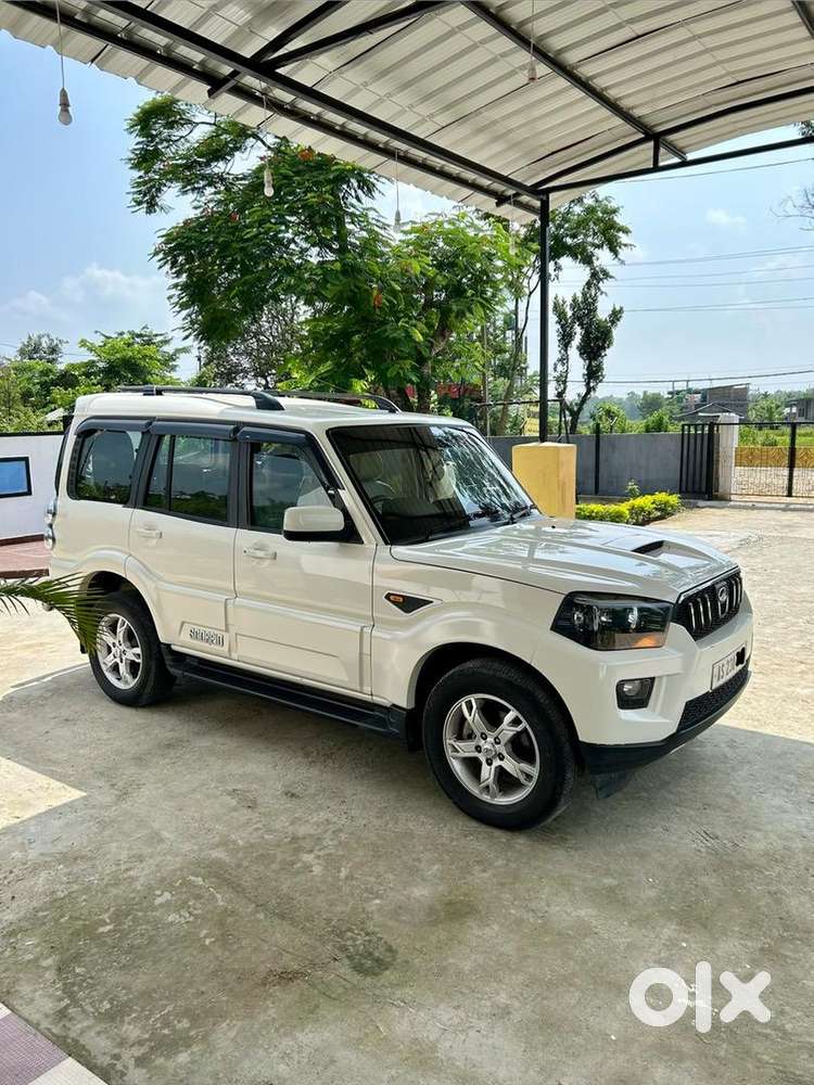 Mahindra Car Diesel 2016 Well Maintain