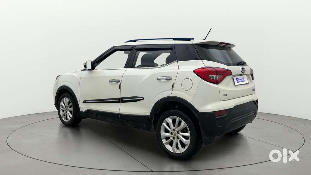 Mahindra XUV300 W8 Diesel, 2022, Diesel