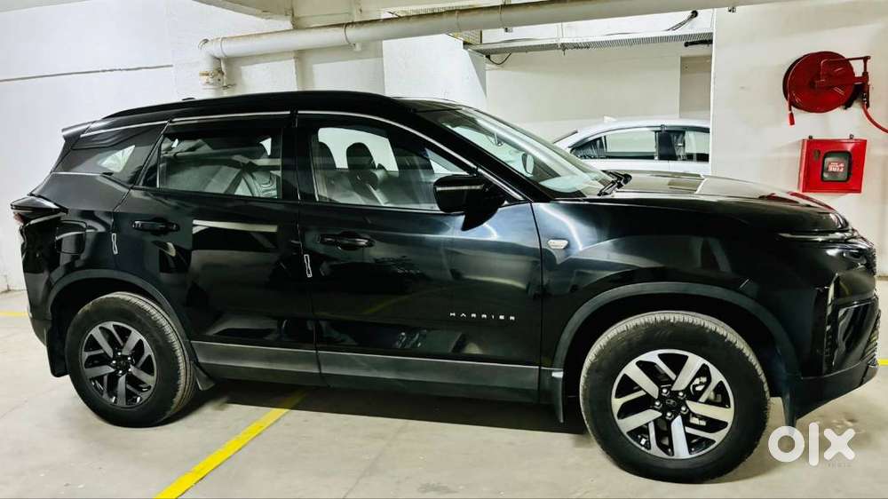 21 Lakh -tata Harrier 2025 Diesel 9000 Km Driven