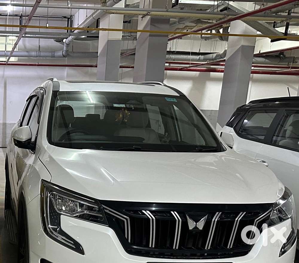 Mahindra Xuv700 2023 Petrol 50000 Km Driven