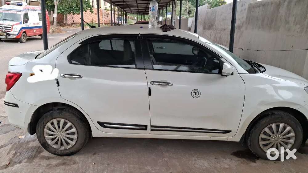 Maruti Suzuki Dzire 2023 Petrol 690000 Km Driven