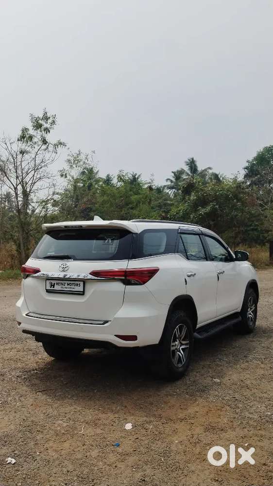 Toyota Fortuner 2017 Diesel 165000 Km Driven , Hr Regn With Noc