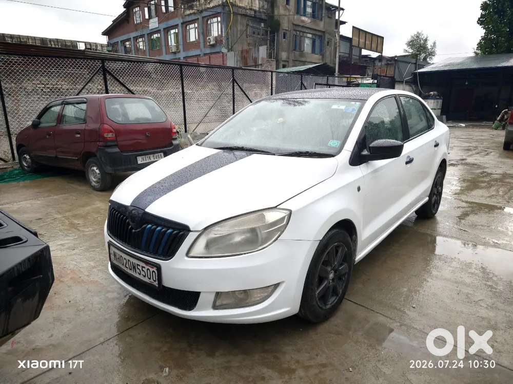 Skoda Rapid 1.6 Ambition Plus 2014