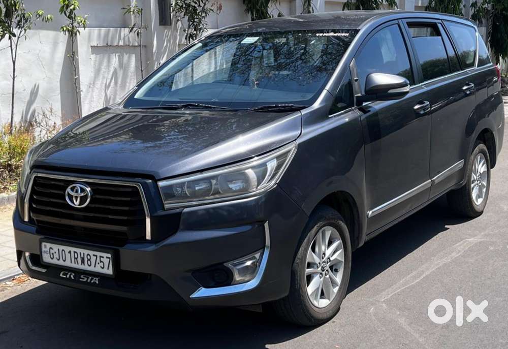 Toyota Innova Crysta 2.8 Gx At, 2017, Diesel