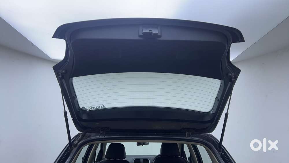 Volkswagen Polo 2009-2013 Petrol Highline 1.2l, 2017, Petrol