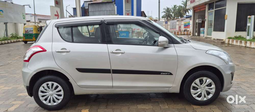 Maruti Suzuki Swift Vxi, 2014, Petrol