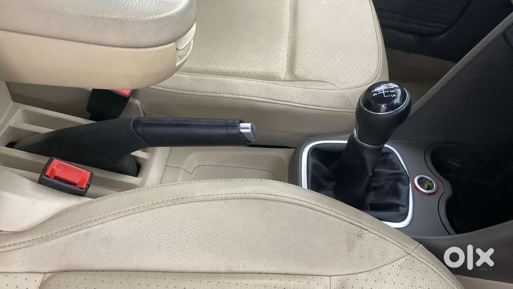 Volkswagen Vento 2010-2013 Petrol Highline, 2013, Petrol