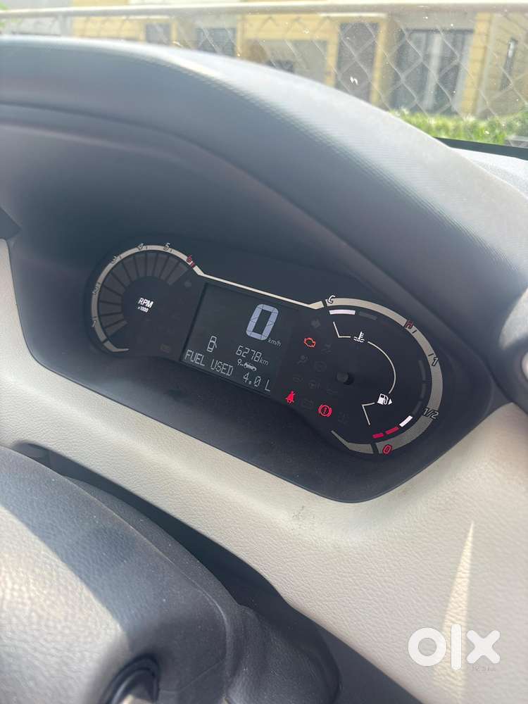 Nissan Magnite 2023 Petrol 6500 Km Driven