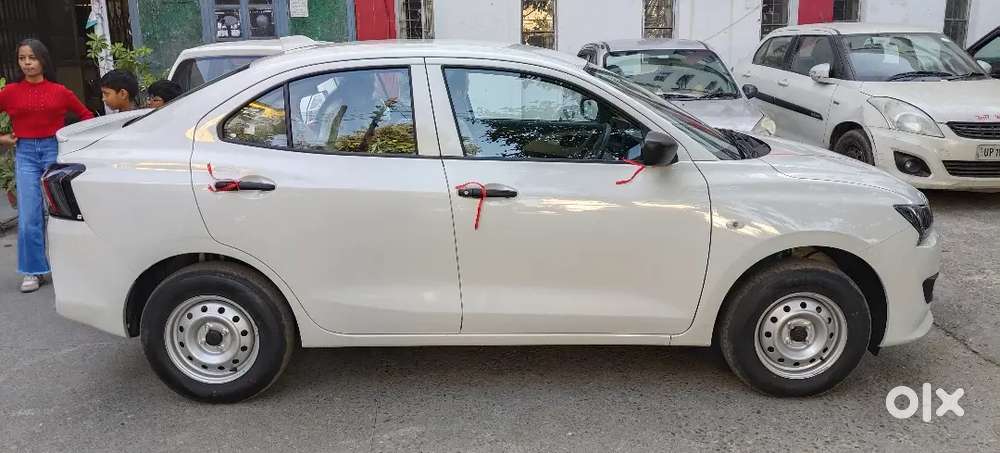 Maruti Suzuki Swift Dzire Tour 2025 Cng & Hybrids 12000 Km Driven