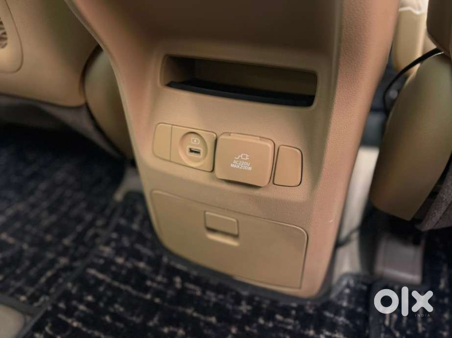 Kia Carnival Prestige, 2022, Diesel