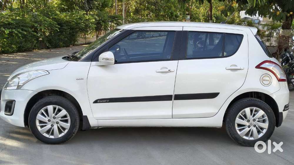 Maruti Suzuki Swift Ddis Zdi, 2015, Petrol