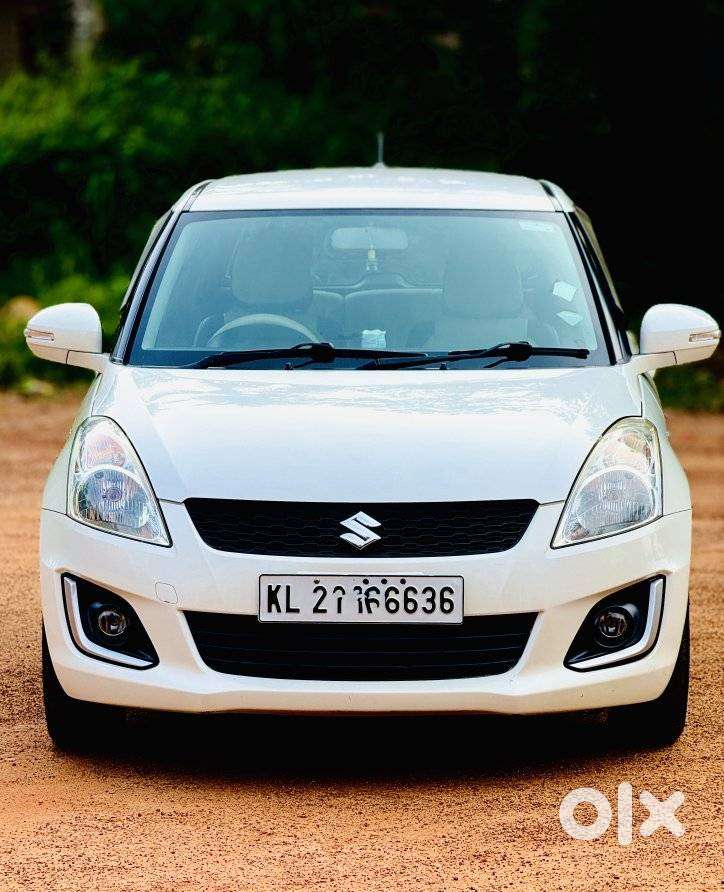 Maruti Suzuki Swift Vxi Optional, 2016, Petrol