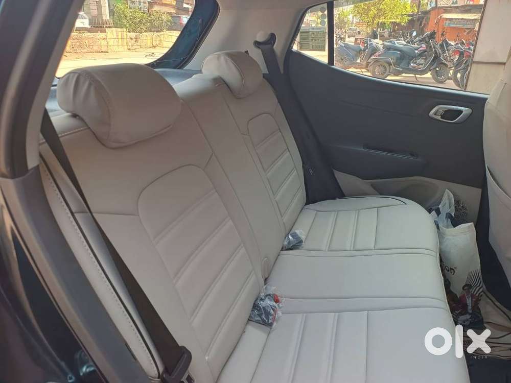 Brand New Un Touched 5000km  1st Owner I10 Neois Full Accessories
