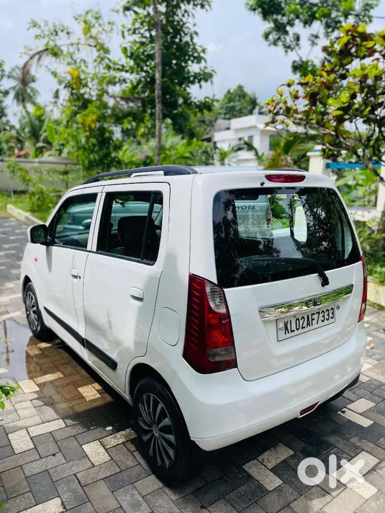 Maruti Suzuki Wagon R 2010 Vxi New Paper