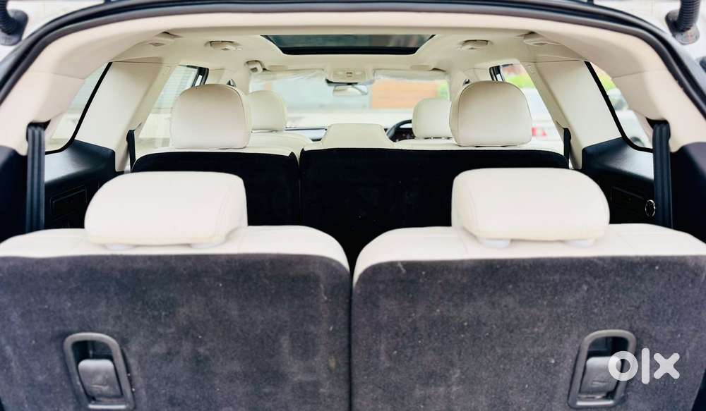 Mahindra Xuv700 2.2 Ax 7 Diesel At Luxury Pack Str Awd, 2023, Diesel