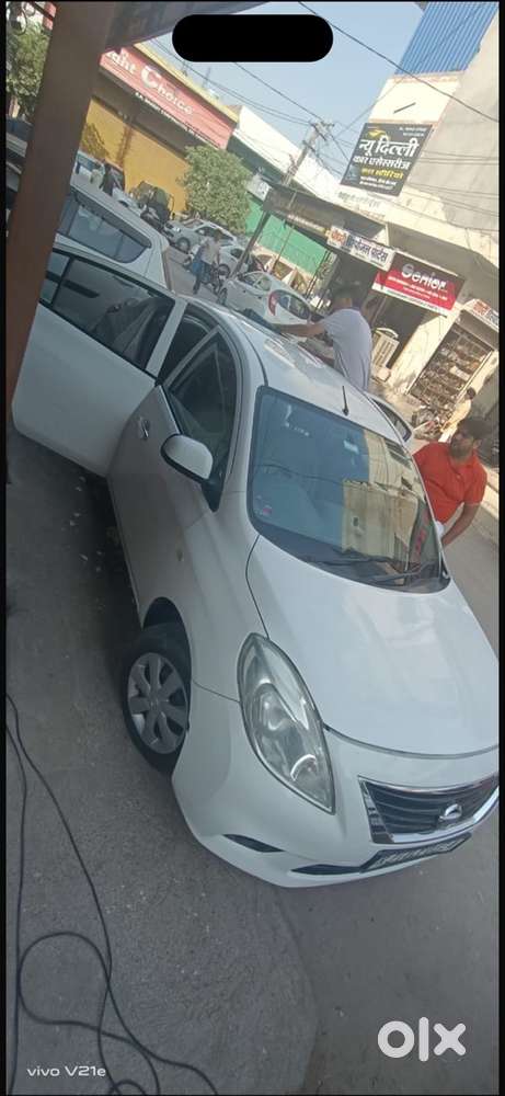 Nissan Diesel Manual 2014