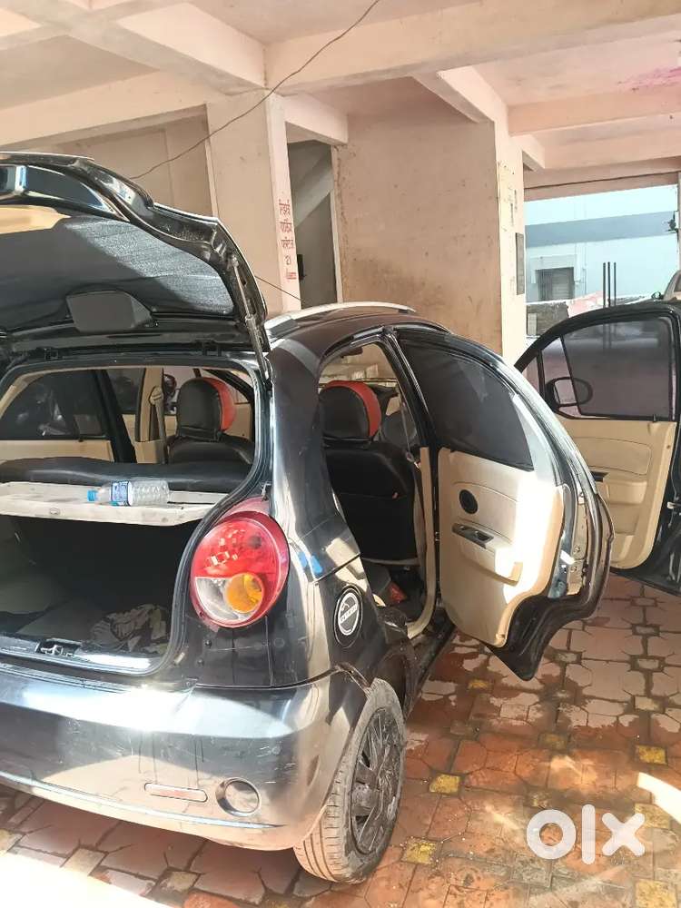 Chevrolet Spark 2011 Petrol Well Maintained