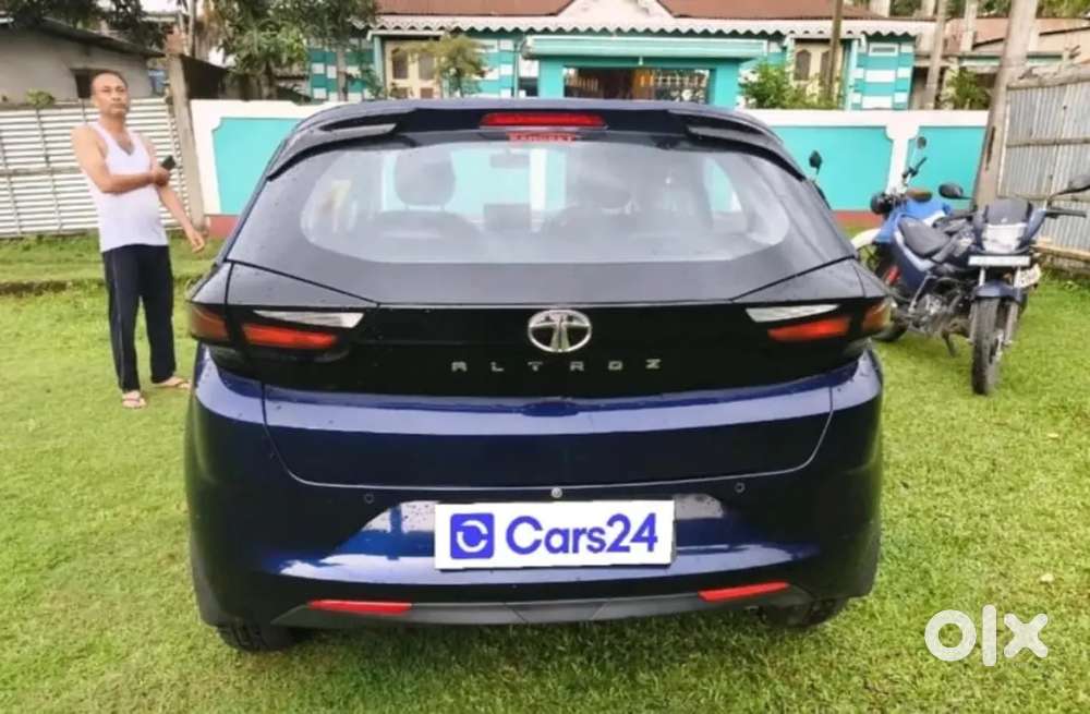 Tata Altroz 1.2 Petrol 2024 Manual
