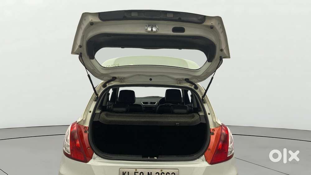 Maruti Suzuki Swift Vxi, 2016, Petrol