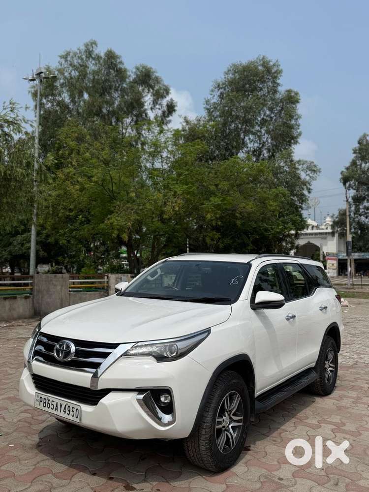 Toyota Fortuner 3.0 4x2 Automatic, 2020, Diesel