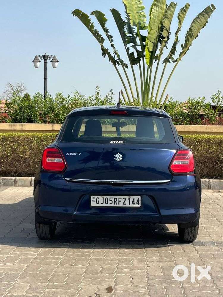 Maruti Suzuki Swift Vxi + Manual, 2018, Cng & Hybrids