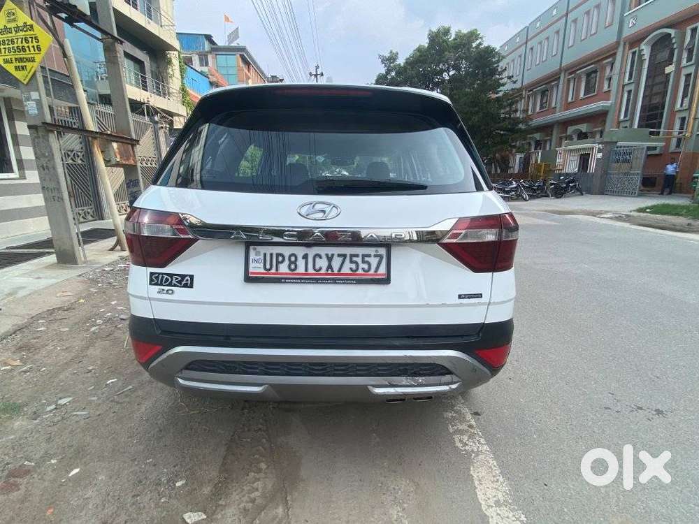 Hyundai Alcazar 2.0 Signature (o) Petrol At 6 Str, 2022, Petrol
