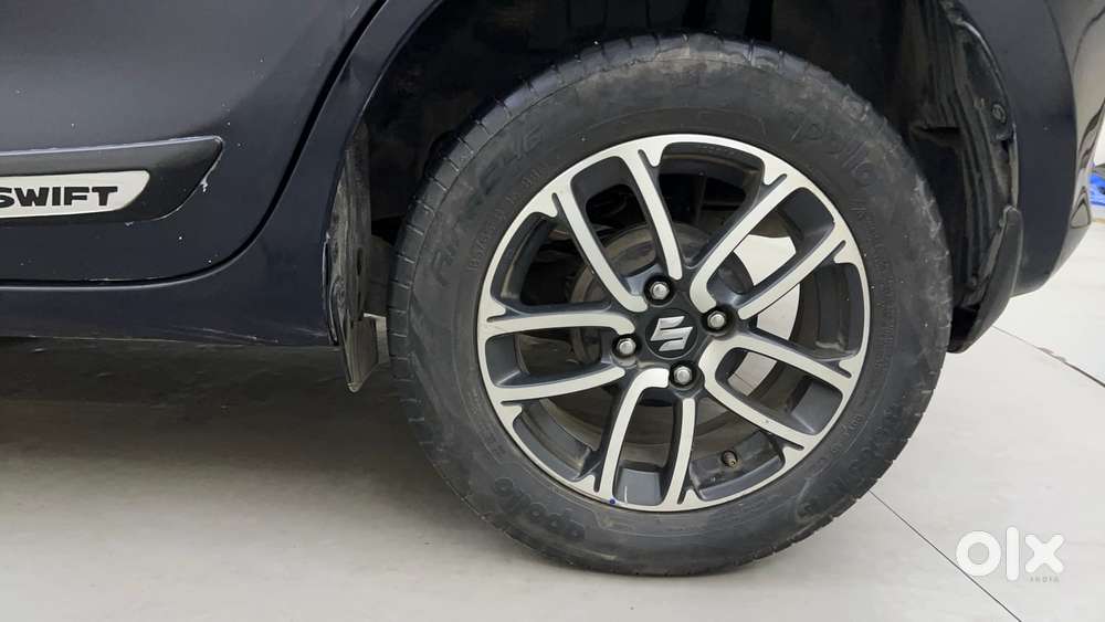 Maruti Suzuki Swift Amt Zxi, 2018, Petrol