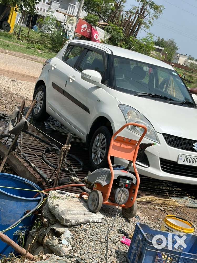 Maruti Suzuki Swift 2017 Petrol Well Maintained