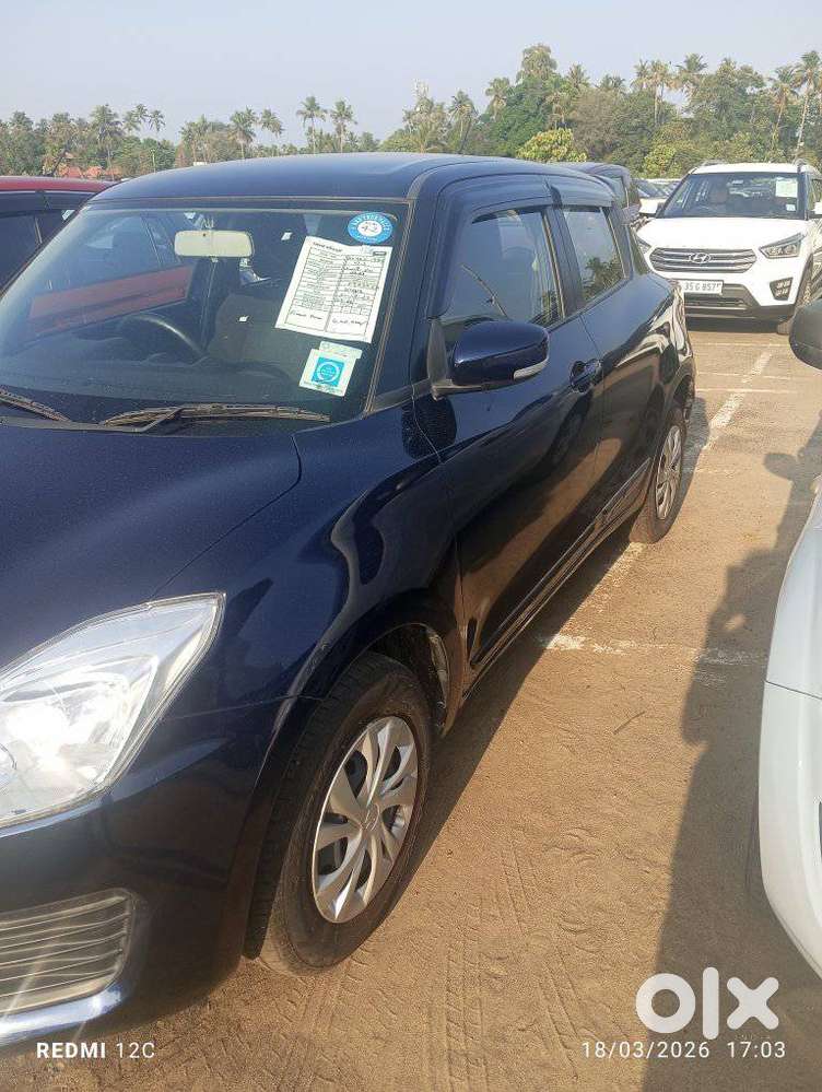 Maruti Suzuki Swift Vxi + Manual, 2023, Petrol