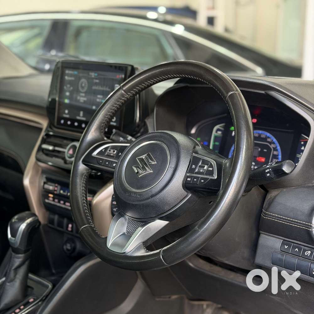 Maruti Suzuki Grand Vitara 1.5 Alpha Plus Intelligent Hybrid Ecvt, 2..