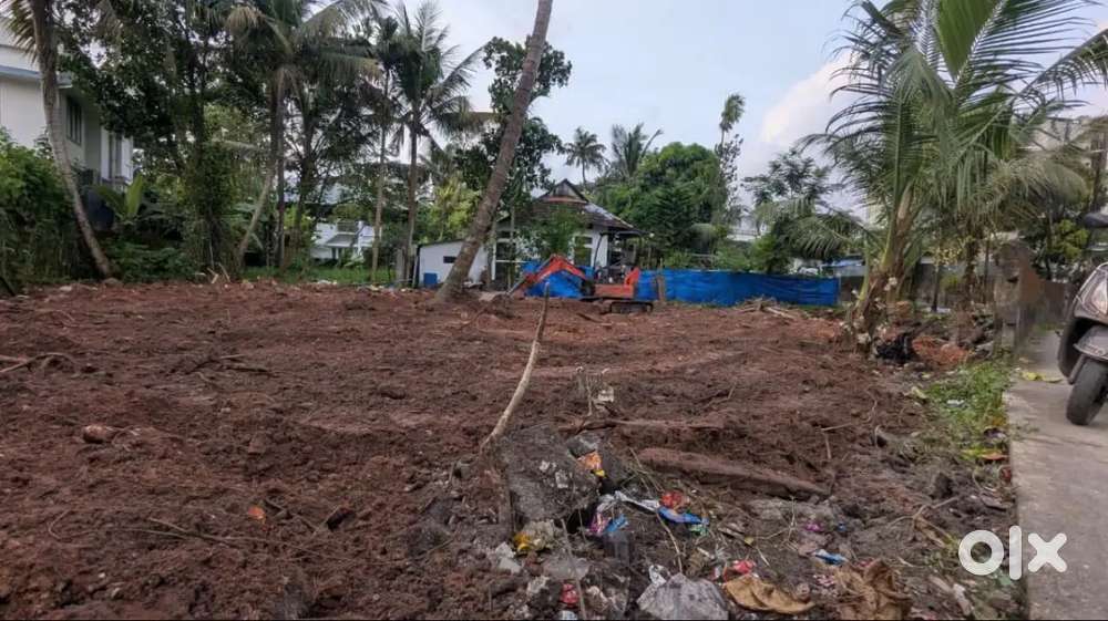 Prime 10-cent residential plot available for direct sale by owner in t