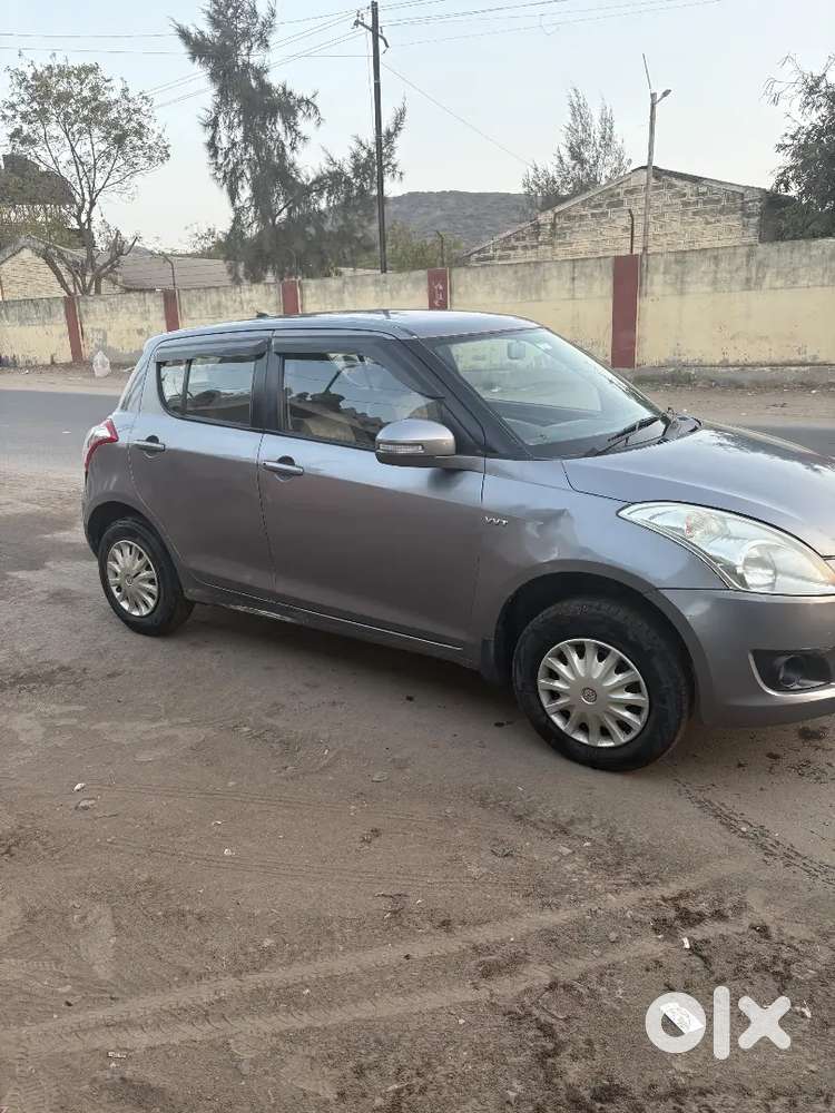 Maruti Suzuki Swift 2014 Petrol Manual