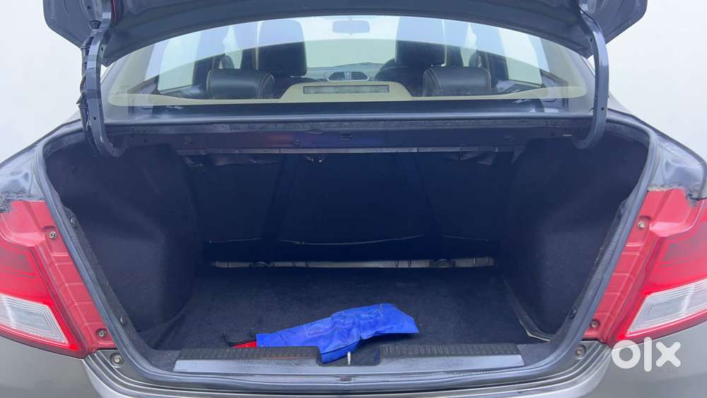 Maruti Suzuki Dzire 1.2 Vxi Amt, 2018, Petrol