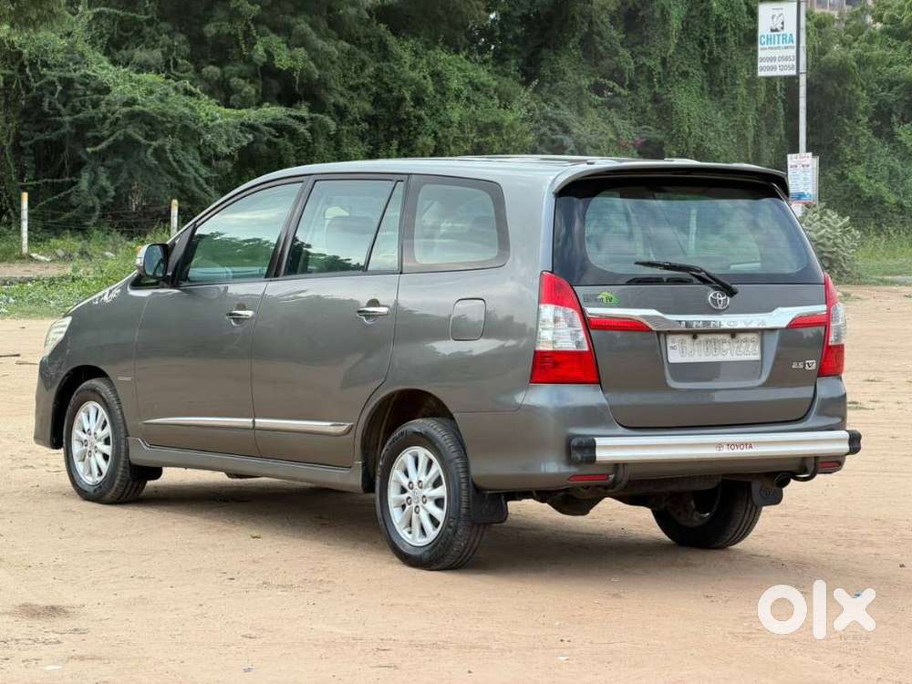 Toyota Innova 2.5 Vx 8 Str Bs-iii, 2013, Diesel