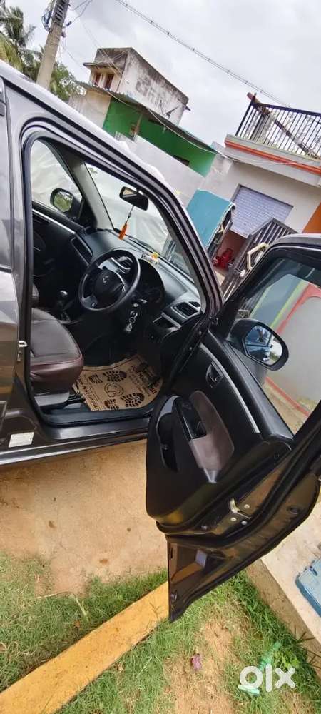 Maruti Suzuki Swift 2016