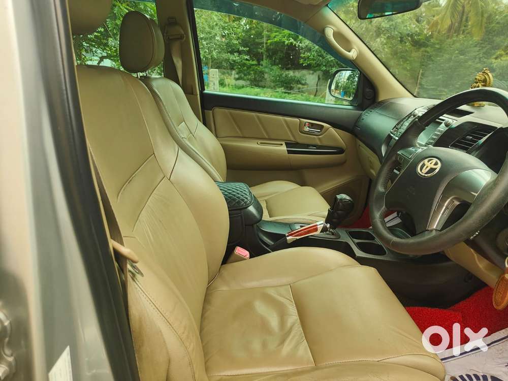 Toyota Fortuner 2.5 4x2 Mt Trd Sportivo, 2015