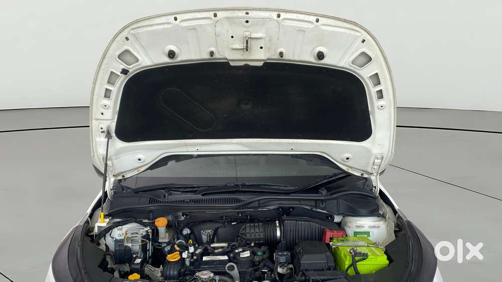 Tata Altroz Xz, 2022, Petrol