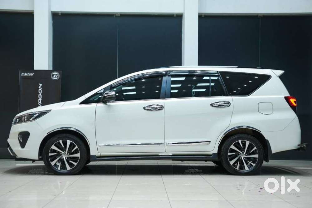 Toyota Innova Crysta 2.4 Z 7 Str, 2022, Diesel