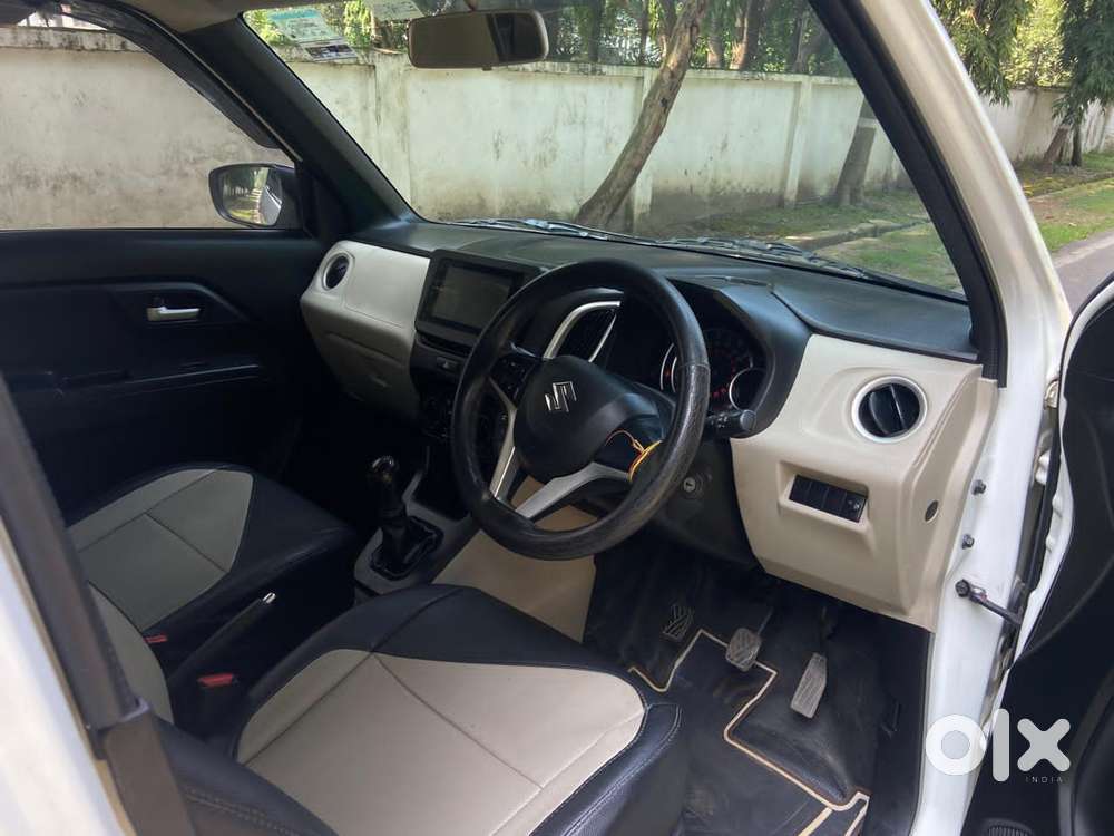 Maruti Suzuki Wagon R 1.2 Zxi, 2022